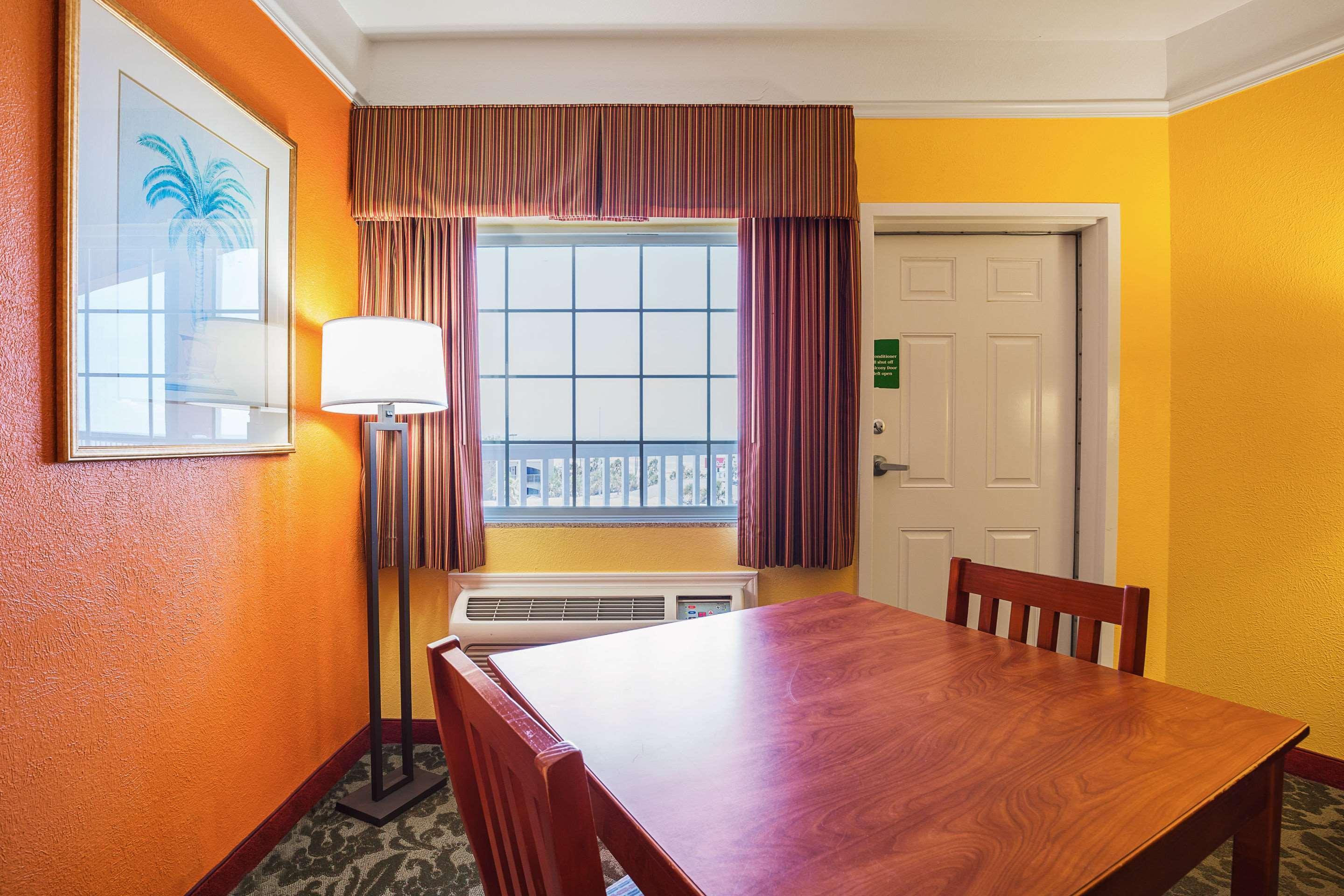 Quality Inn & Suites Galveston - Beachfront Kültér fotó