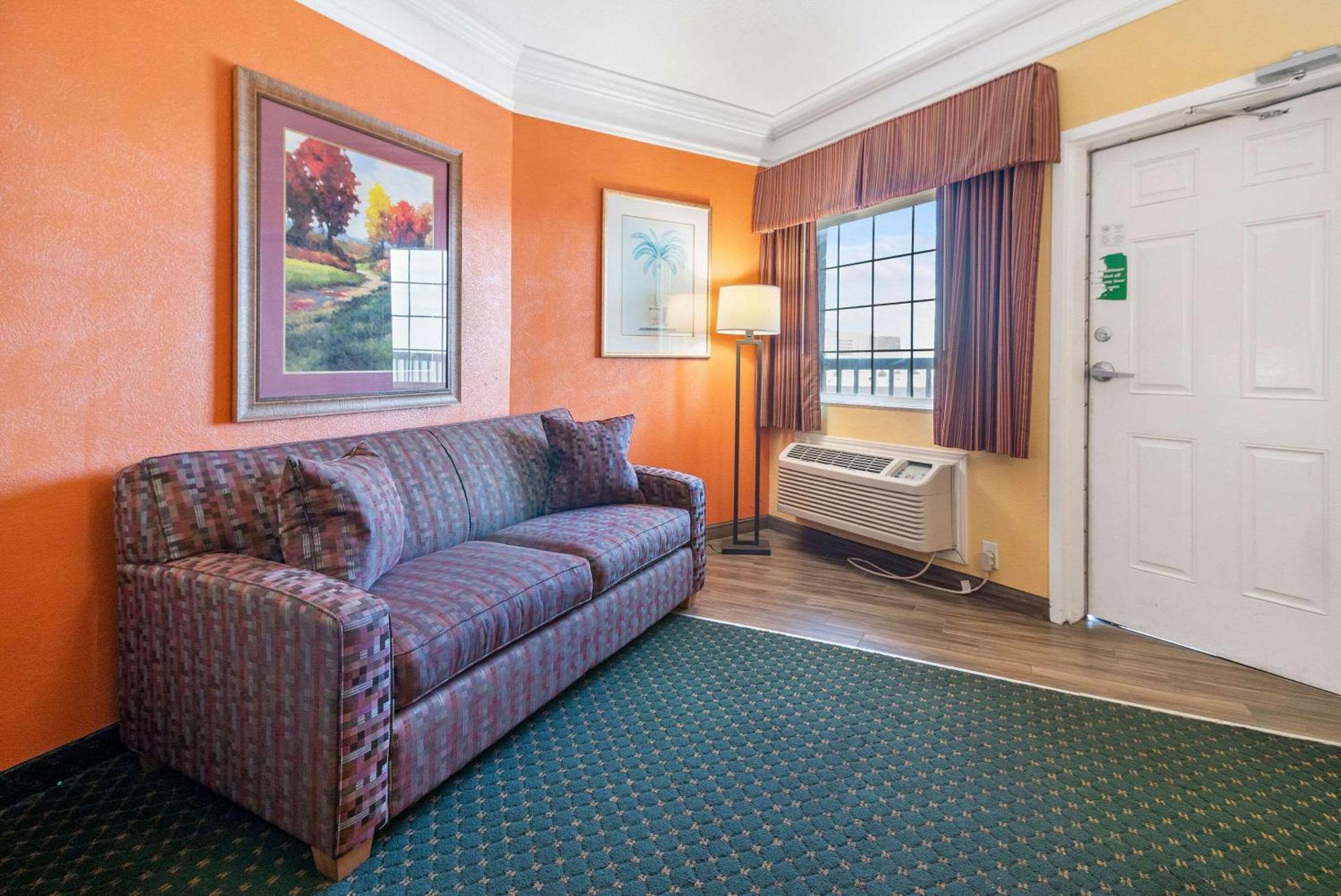Quality Inn & Suites Galveston - Beachfront Kültér fotó